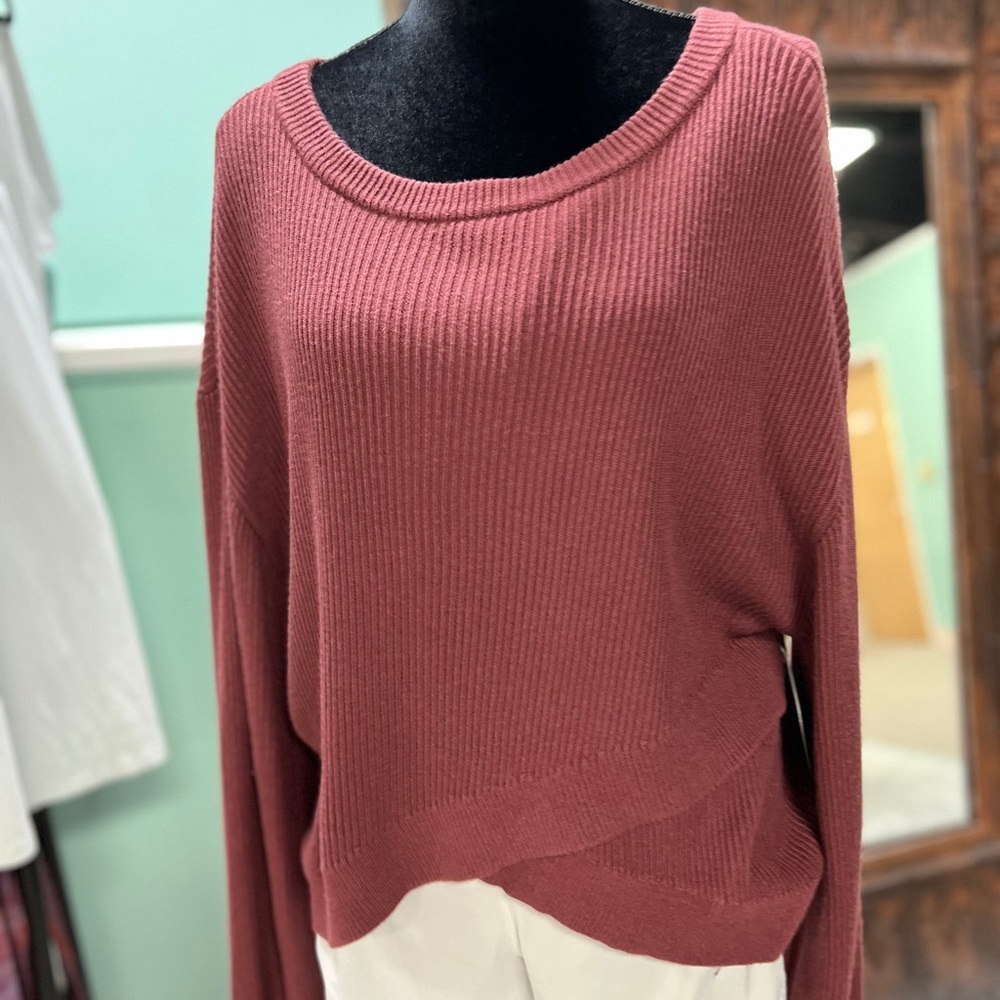 Lululemon sweater